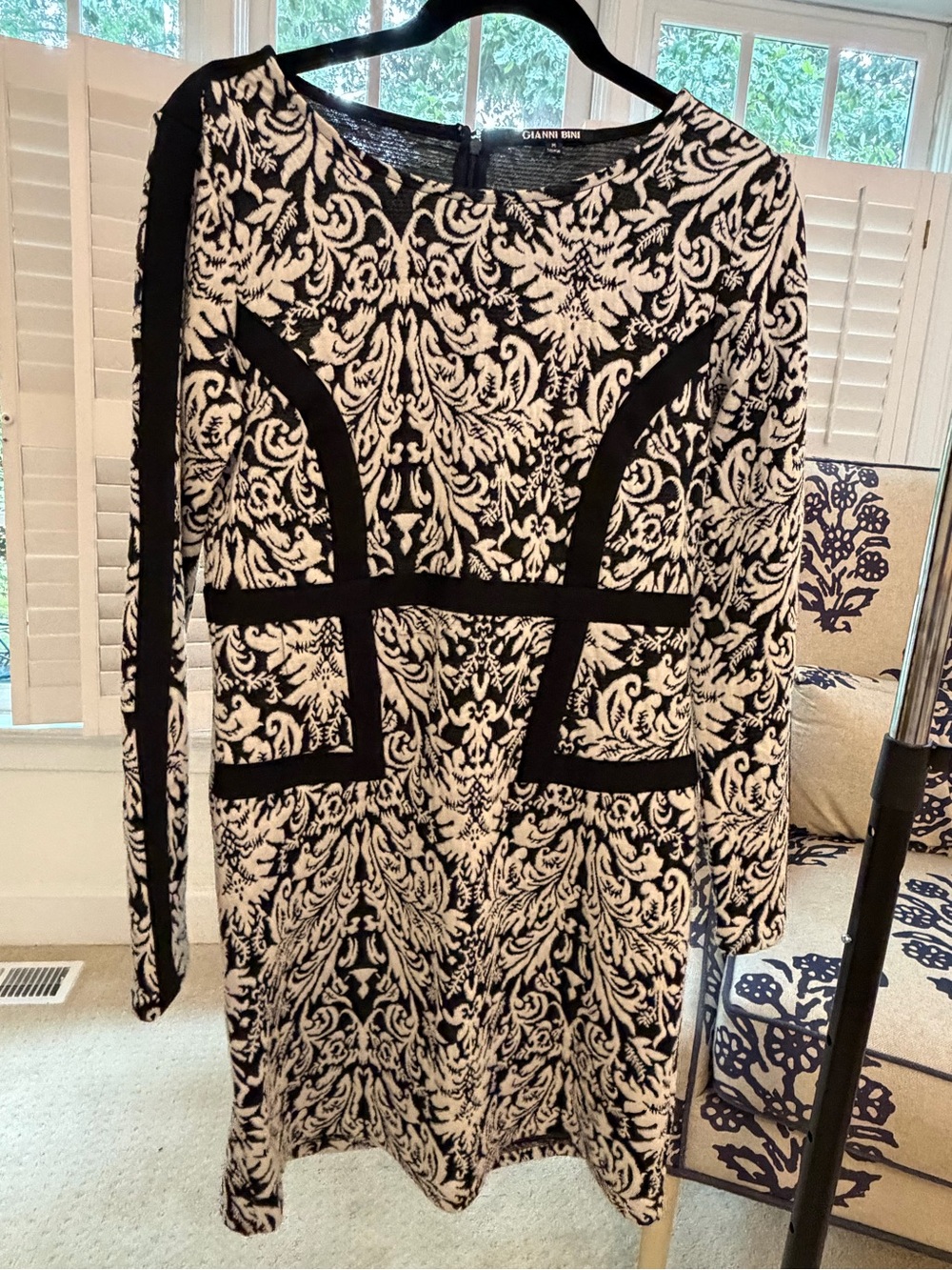 Gianni Bini Black & White Ornate Long-Sleeve Dress